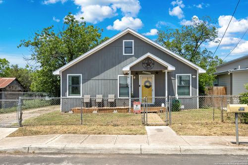 3407 La Violeta St, San Antonio, TX, 78211-3677 | Card Image