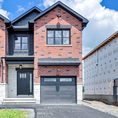 17 Helen Street, North Stormont, ON, K0A1R0 | Card Image