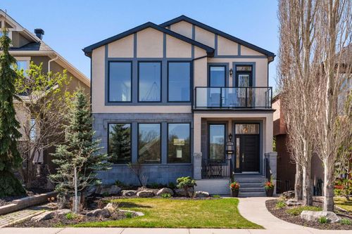 2225 8 Avenue Se, Calgary, AB, T2G0P2 | Card Image