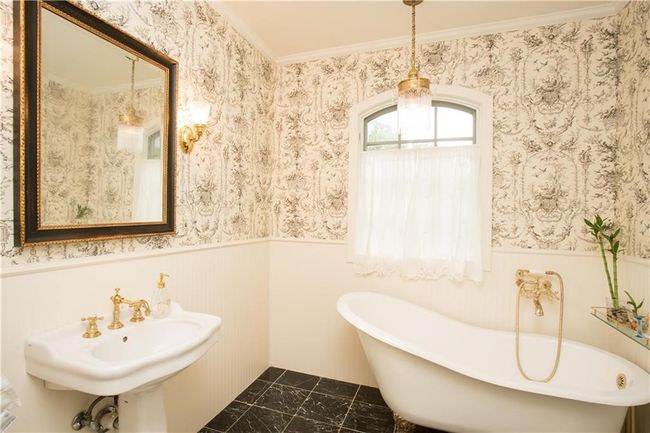 2203 Griswold Ln, House other with 4 bedrooms, 4 bathrooms and 4 parking in Austin TX | Image 20