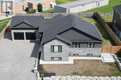 21 Haldimand Rd 66, Caledonia, ON, N3W1N7 | Card Image