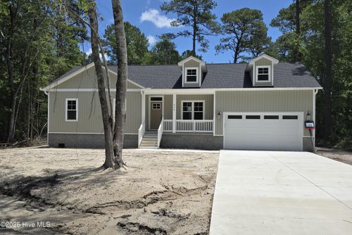 904 Nautillus Ct, New Bern, NC, 28560-1823 | Card Image
