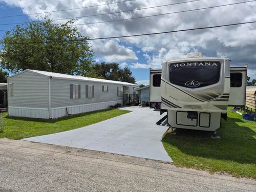 1040 12th St, OKEECHOBEE, FL, 34974-0201 | Card Image
