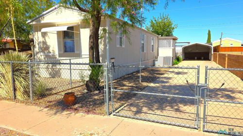 3204 Las Cuces St St, Deming, NM, 88030-3717 | Card Image