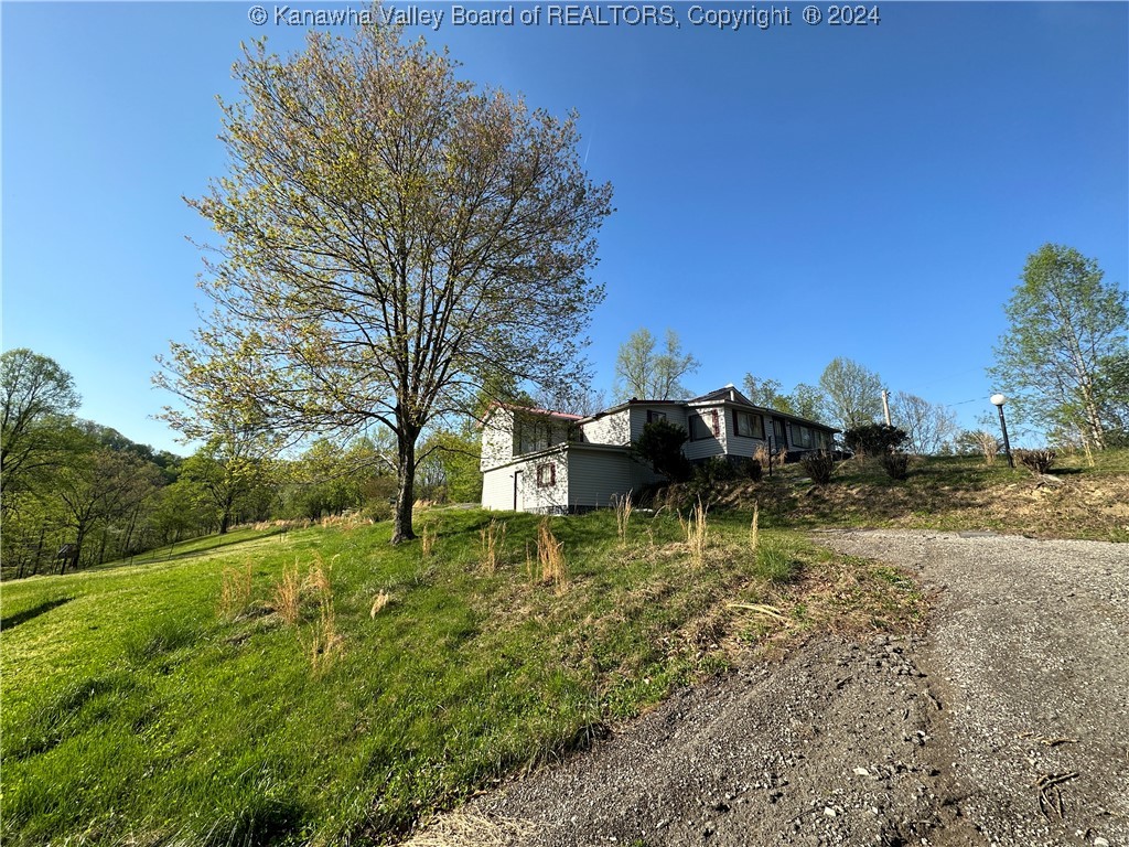 Left Fork Powell Hollow Rd, Danville, WV 25053