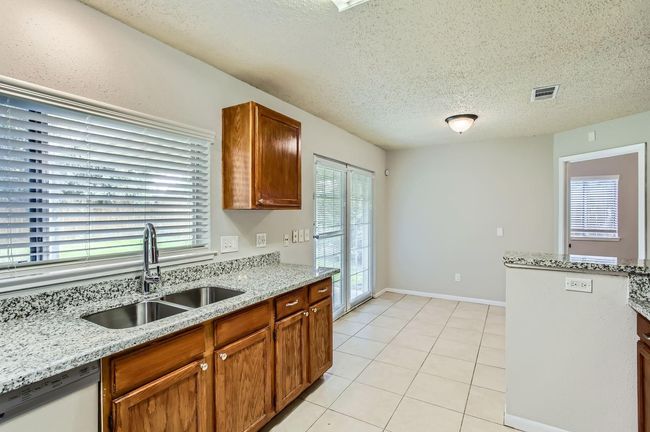Kitchen | Image 9