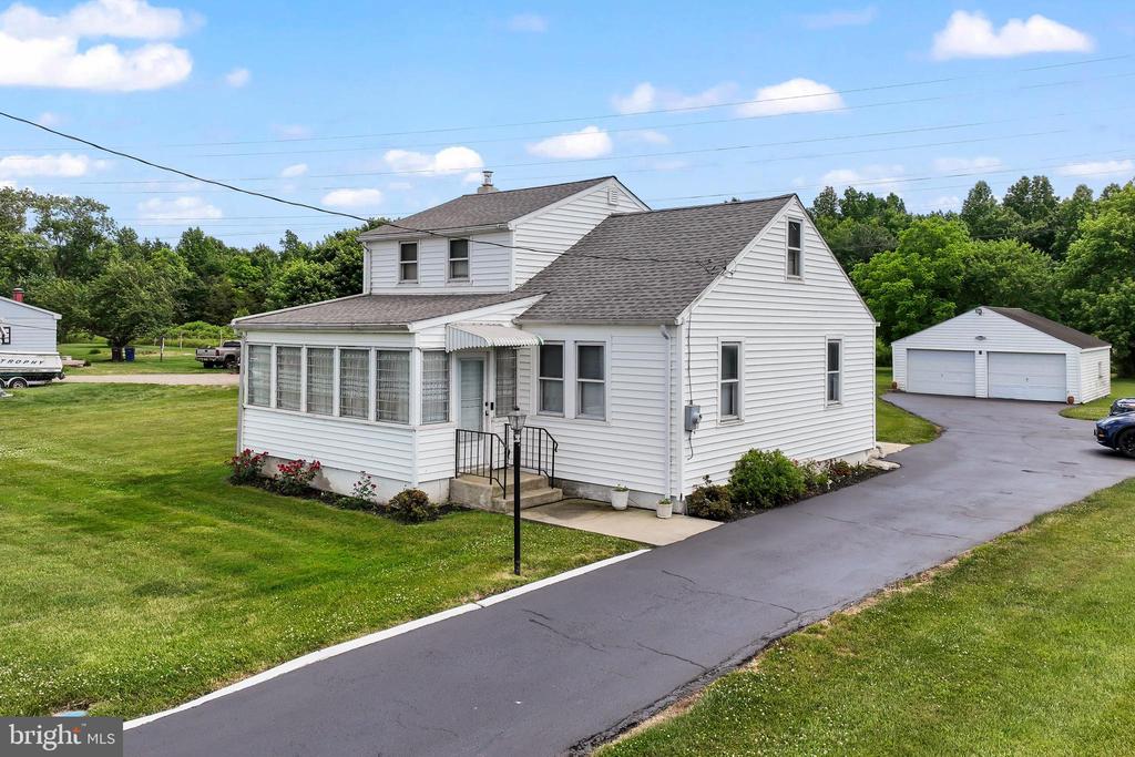 Bailey St, Woodstown, NJ 08098
