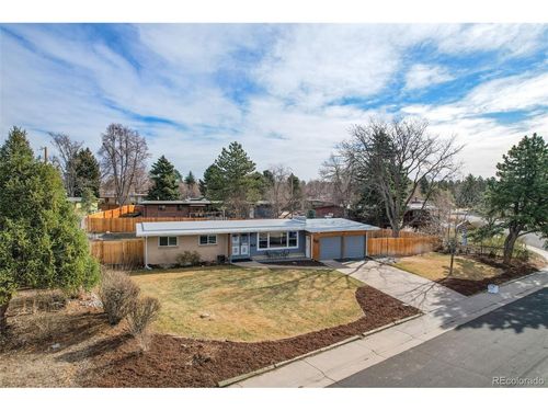 323 E Briarwood Dr, Centennial, CO, 80122-1004 | Card Image