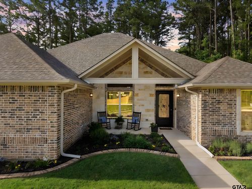 8024 Crooked Trl, Tyler, TX, 75703-5413 | Card Image
