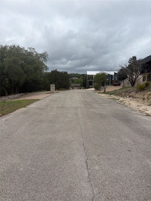 20905 Magellan Cv, Lago Vista, TX, 78645-6921 | Card Image