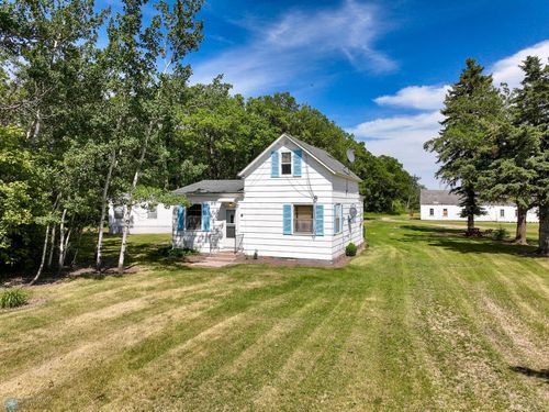 16288 220th Ave Ne, Thief River Falls, MN, 56701-8334 | Card Image