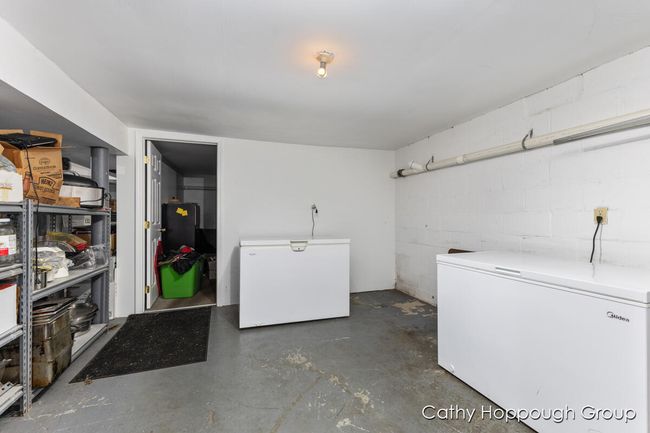 112 State St, Home with 0 bedrooms, 3 bathrooms and 20 parking in Freeport MI | Image 20