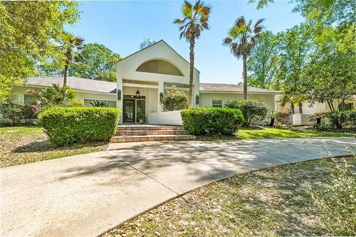 42 Mistletoe Dr, Covington, LA, 70433-4521 | Card Image