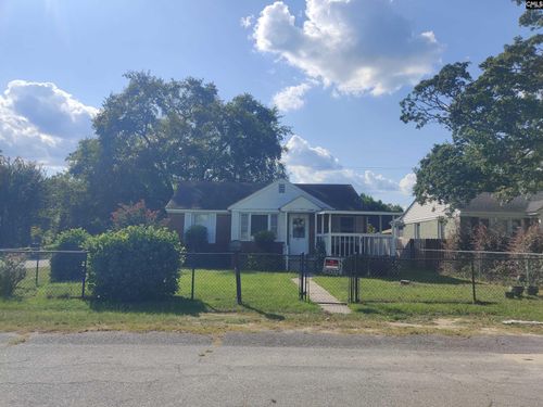 1215 Chevis St, Columbia, SC, 29205-4807 | Card Image
