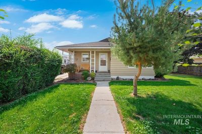 213 Elmore Ave., House other with 5 bedrooms, 0 bathrooms and 4 parking in Nampa ID | Image 2