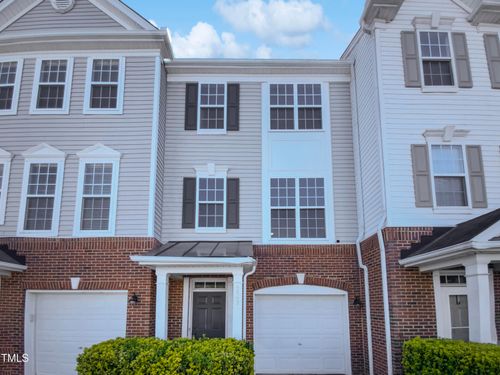 4842 Wyatt Brook Way, Raleigh, NC, 27609-5098 | Card Image