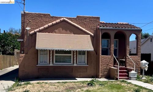 478 W 11th St, Pittsburg, CA, 94565-2424 | Card Image