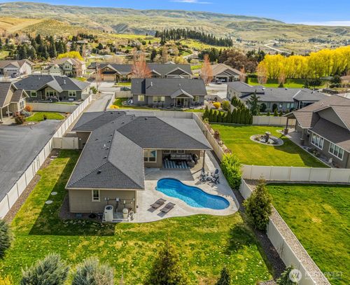 3512 Dianna Way, Wenatchee, WA, 98801-9142 | Card Image