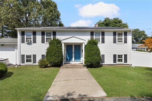 207 Stillwater Dr, Warwick, RI, 02889-3722 | Card Image