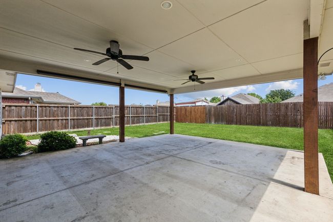 4006 Autumnwood Ln, House other with 3 bedrooms, 2 bathrooms and null parking in Heartland TX | Image 30