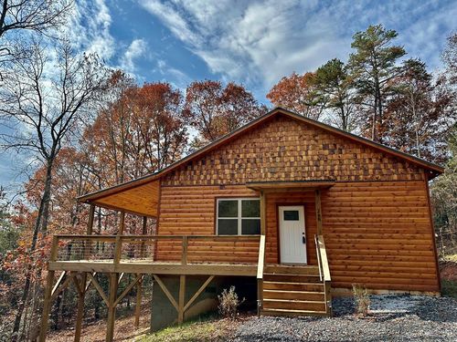 246 Brasstown Acres, Brasstown, NC, 28902-6113 | Card Image