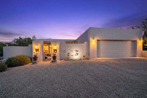 1033 Brisa Cir, Santa Fe, NM, 87507-9610 | Card Image