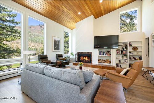 12-950 Red Sandstone Rd, Vail, CO, 81657-4007 | Card Image