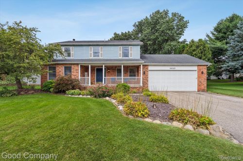 30123 Lamplighter Ct, New Hudson, MI, 48165-9679 | Card Image