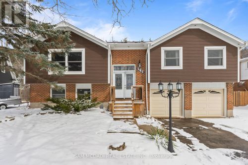 241 Christie Street, Guelph/Eramosa (Rockwood), ON, N0B2K0 | Card Image