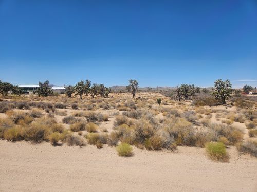 27085 N Apple Dr, Meadview, AZ, 86444-1802 | Card Image
