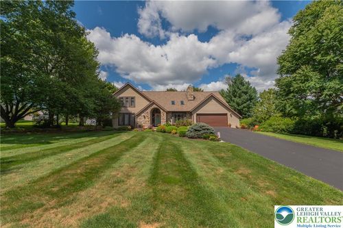 3307 Bleiler Rd, Emmaus, PA, 18049-4845 | Card Image