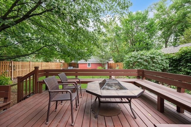 606 Barton Ave, House other with 4 bedrooms, 3 bathrooms and 2 parking in Evanston IL | Image 19
