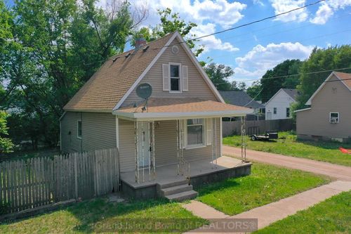 411 W C, Hastings, NE, 68901 | Card Image