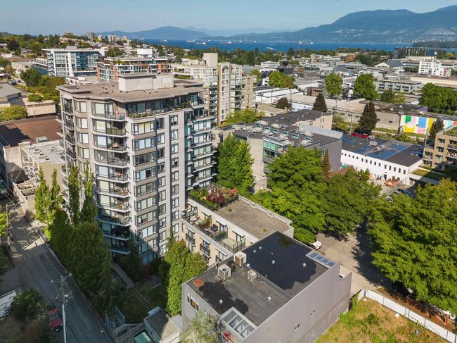 1628 W 7th Avenue, Townhouse with 3 bedrooms, 2 bathrooms and 2 parking in Vancouver BC | Image 29