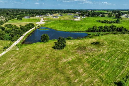 1560 Bluebonnet Ridge Dr, Chappell Hill, TX, 77426-2505 | Card Image