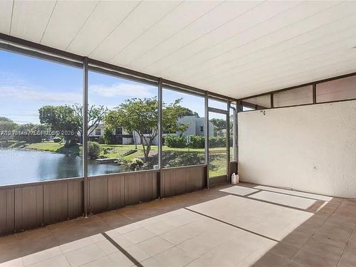 14293-14293 Kendale Lakes Cir, Miami, FL, 33183 | Card Image
