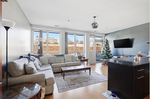 504-1902 N Commerce Street, Milwaukee, WI, 53212 | Card Image