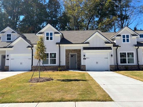 12-66 N Main St, Cleveland, GA, 30528 | Card Image