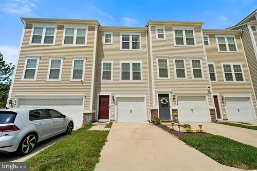 17008 Hoskins Way, Dumfries, VA, 22026-2291 | Card Image