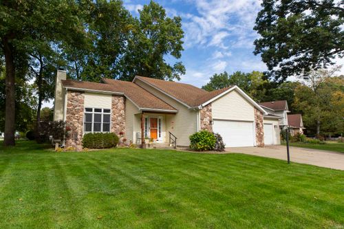 14493 Lotus Ct, Mishawaka, IN, 46545-1817 | Card Image