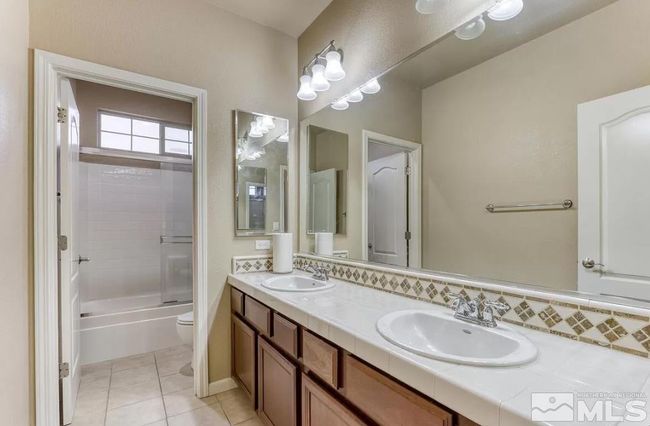 7271 Windswept Loop, House other with 3 bedrooms, 3 bathrooms and 2 parking in Sparks NV | Image 10
