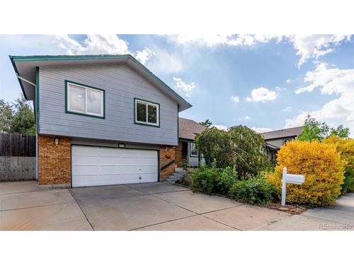 6820 W 80th Cir, Arvada, CO, 80003-2033 | Card Image