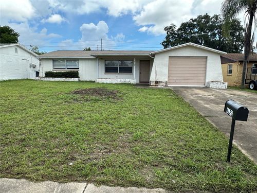 6123 1st Ave, NEW PORT RICHEY, FL, 34653-5101 | Card Image