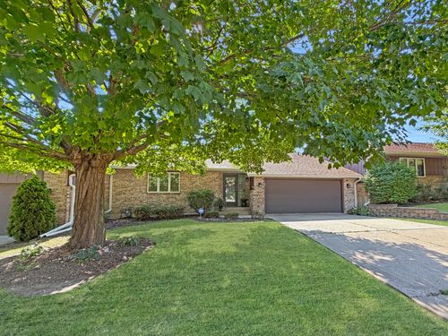 15-550 N Sierra Drive, Freeport, IL, 61032 | Card Image