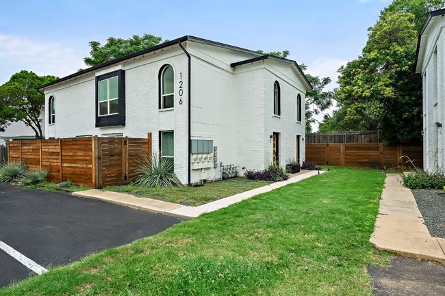 APT-3 - 1206 Hollow Creek Dr, Condo with 1 bedrooms, 2 bathrooms and 2 parking in Austin TX | Image 27