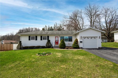 60 Hollywood Dr, Whitesboro, NY, 13492-2330 | Card Image