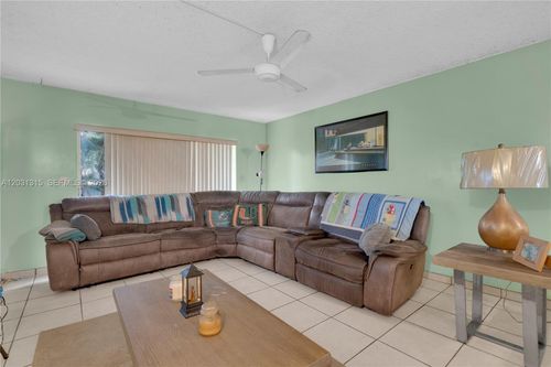 202-1200 Tallwood Ave, Hollywood, FL, 33021-7943 | Card Image