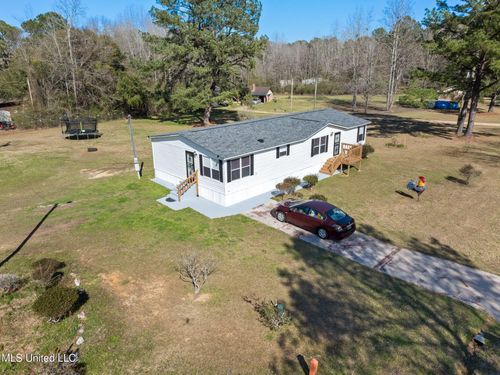 73 Mcleod Ln, Bassfield, MS, 39421-4248 | Card Image