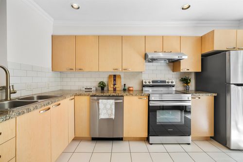 44-7533 Heather St, Richmond, BC, V6Y2P8 | Card Image