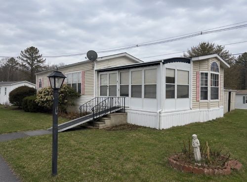 18 Tucker Ter, Raynham, MA, 02767-1033 | Card Image